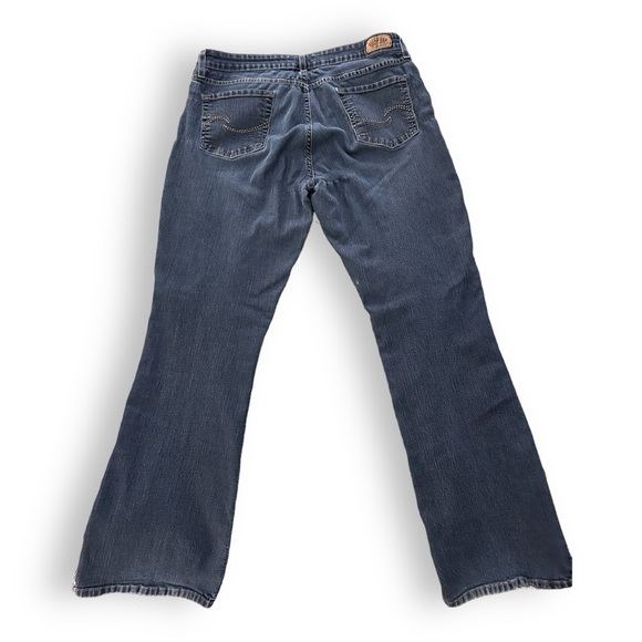 Women's Signature by Levi's Modern Bootcut Jeans - Picture 6 of 6